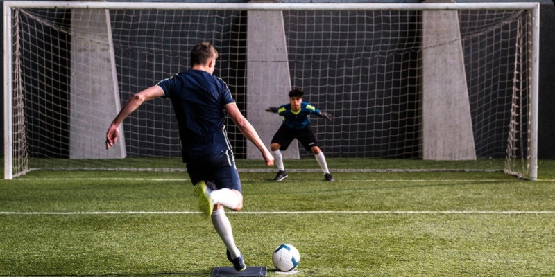 Đá phạt đền là gì? Luật của FIFA áp dụng cho các quả phạt đền 11 mét.